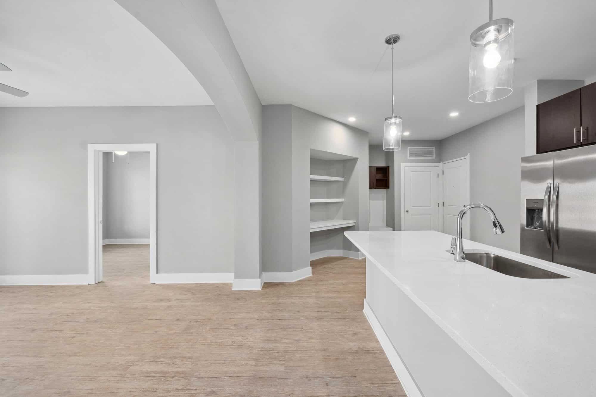 Built-In Desk, Nook & Kitchen